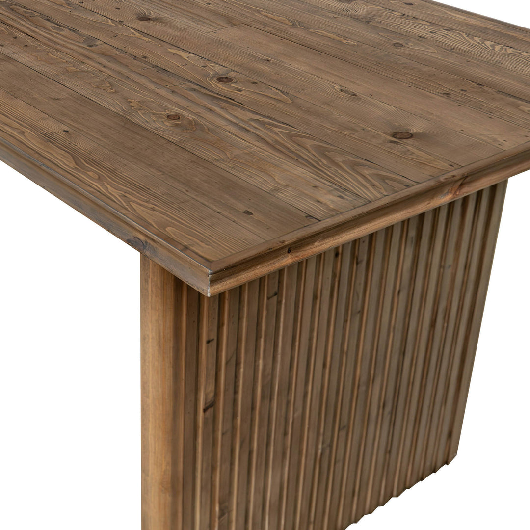 Britanica Dining Table