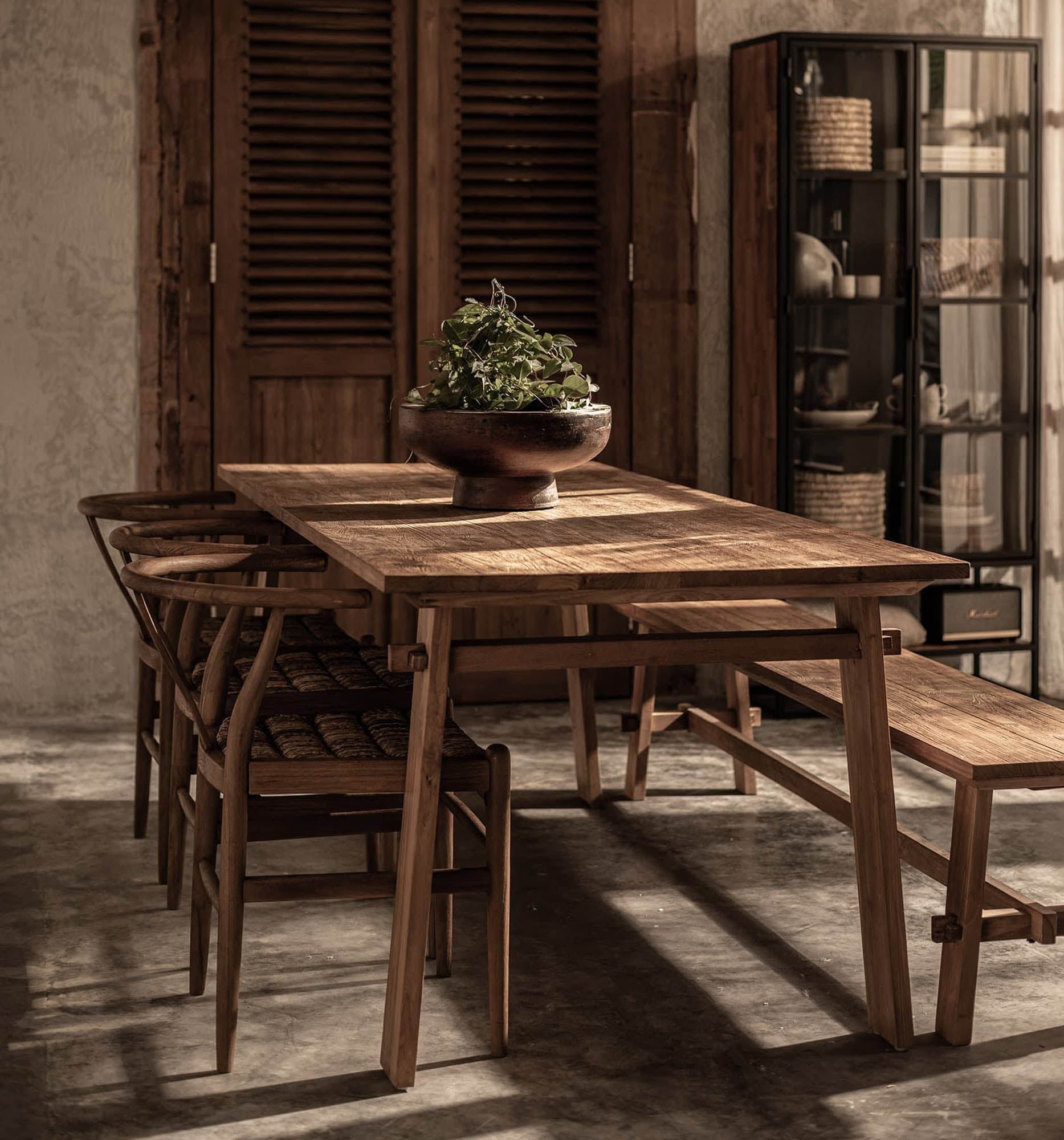 D-Bodhi Artisan Dining Table – LH Home