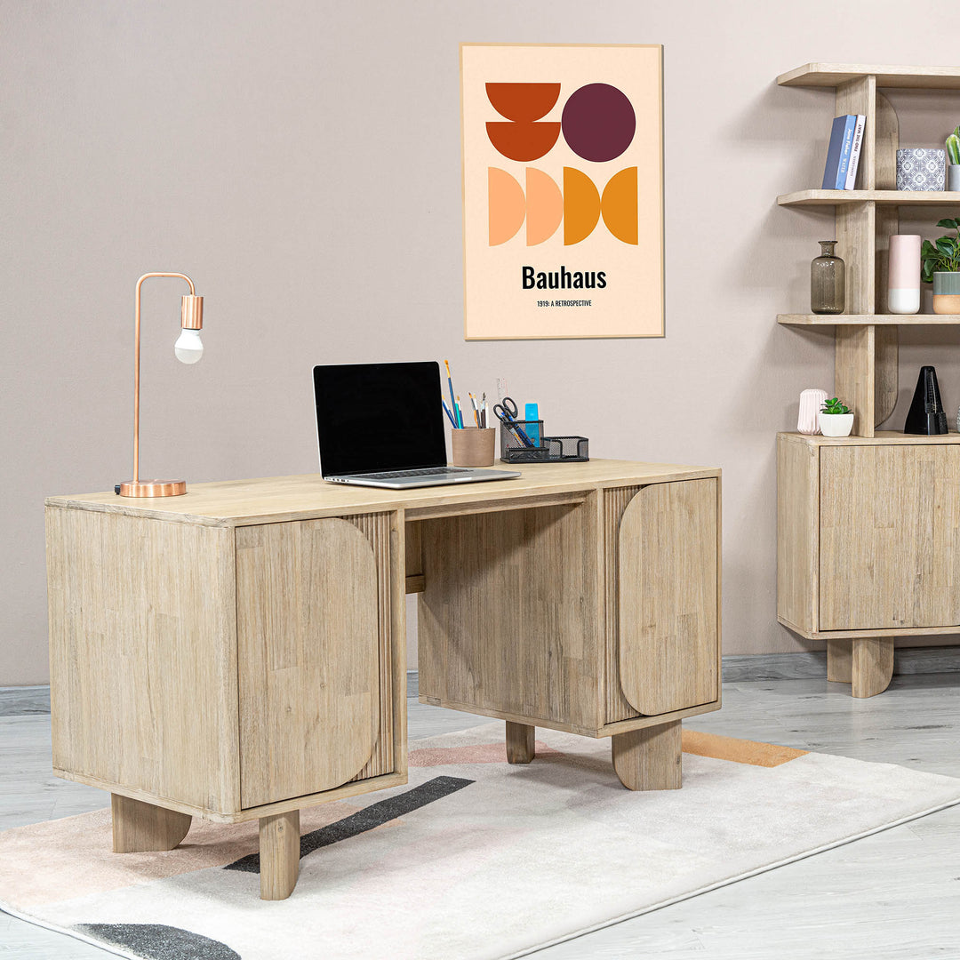 Haru Desk