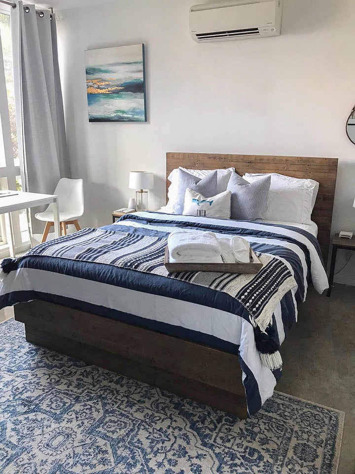Nevada Queen Bed - Dark Driftwood