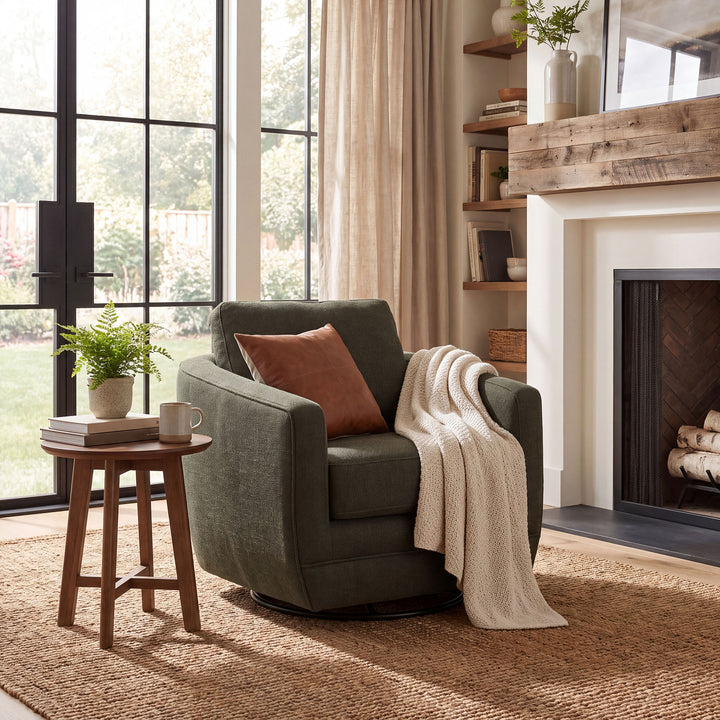 Baltimo Swivel Glider - Pine