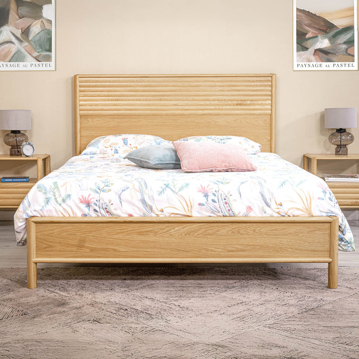 Runway Queen Bed - Light Oak