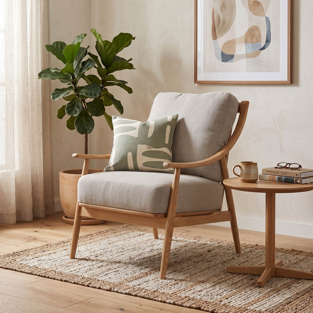 Kinsley Club Chair - Light Linen/ Natural Frame