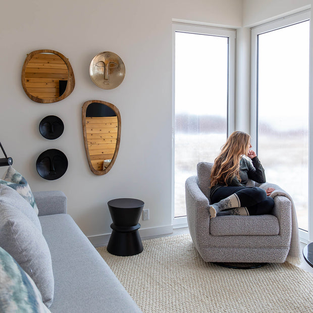 Concrete Hourglass Side Table - Black