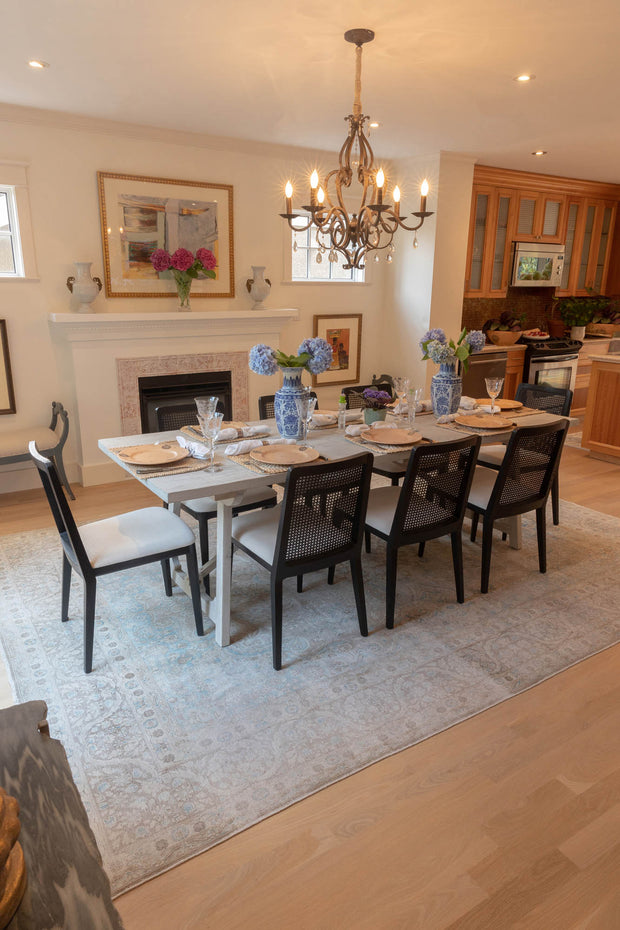 Renaissance Dining Table - Antique White